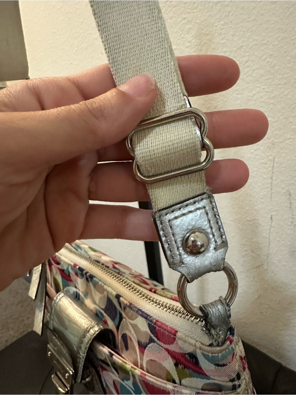 Coach Multicolor Signature Canvas Crossbody with Silver Trim - Picture 14 of 17